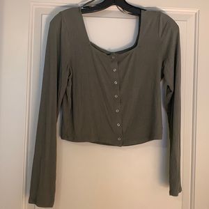 Wild Fable Olive green clasp button crop top long sleeve S